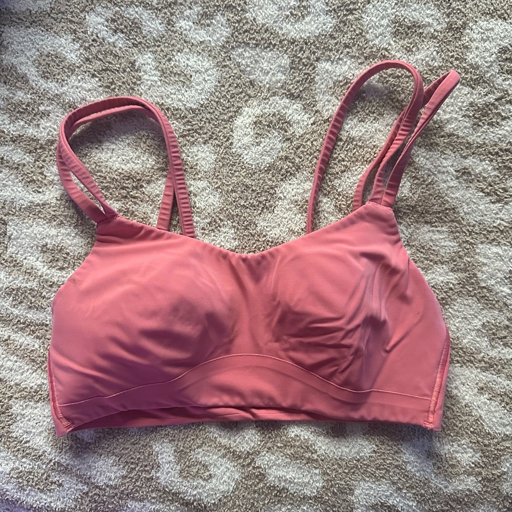 Lululemon women’s bra
Great condition!!! Size 2